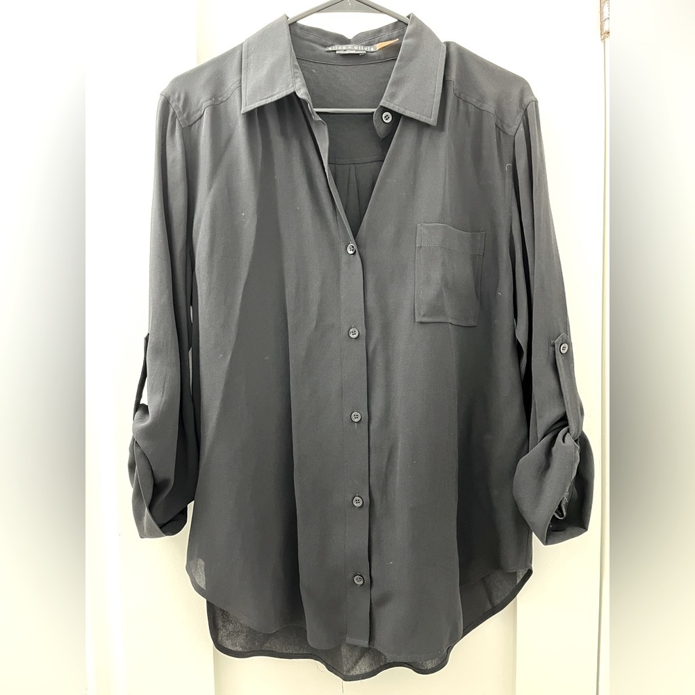 Alice & Olivia black blouse with rolled up arms or can unbolting